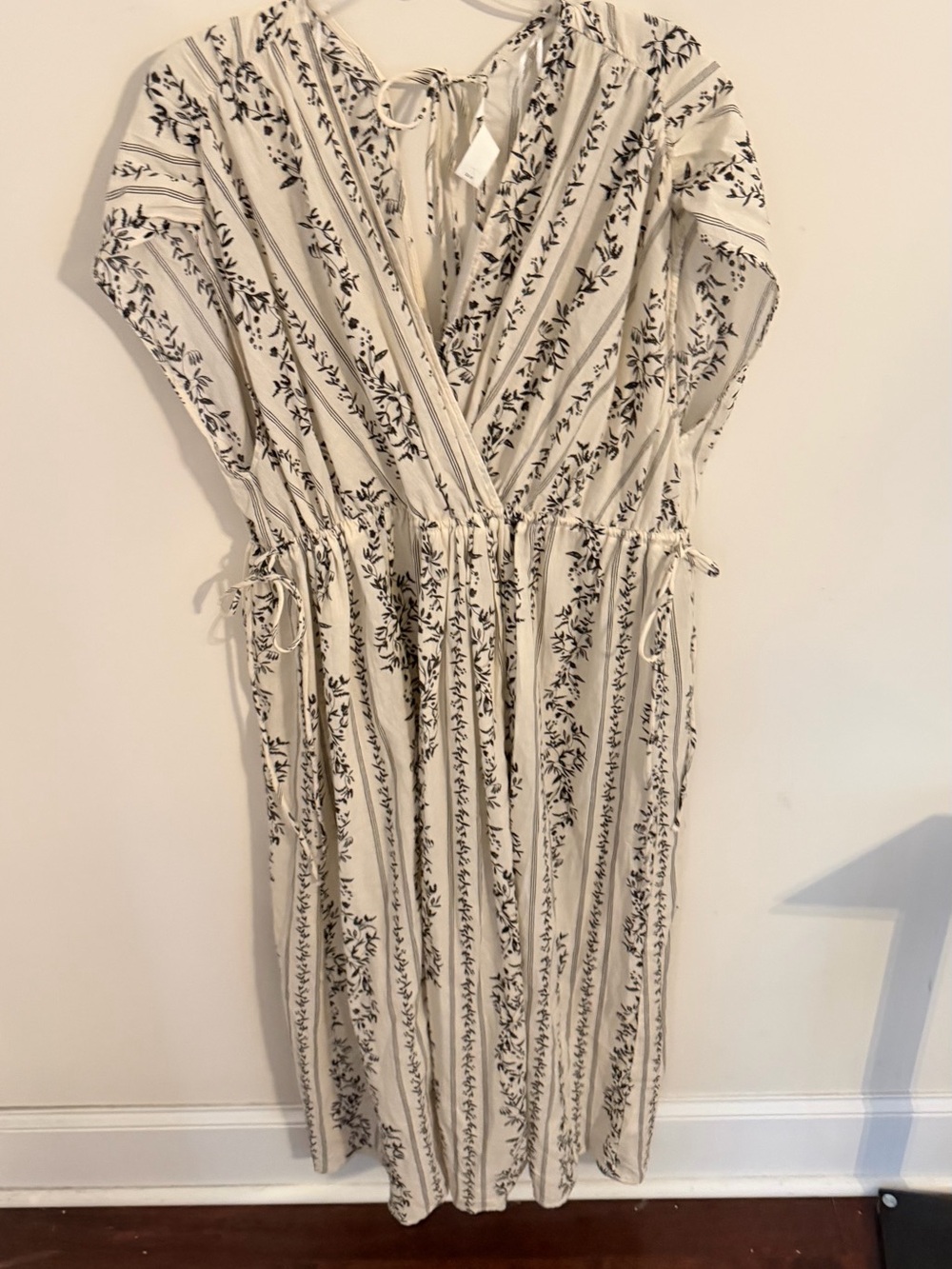 H&M Cream and Black Floral Stripe Maxi Dress
